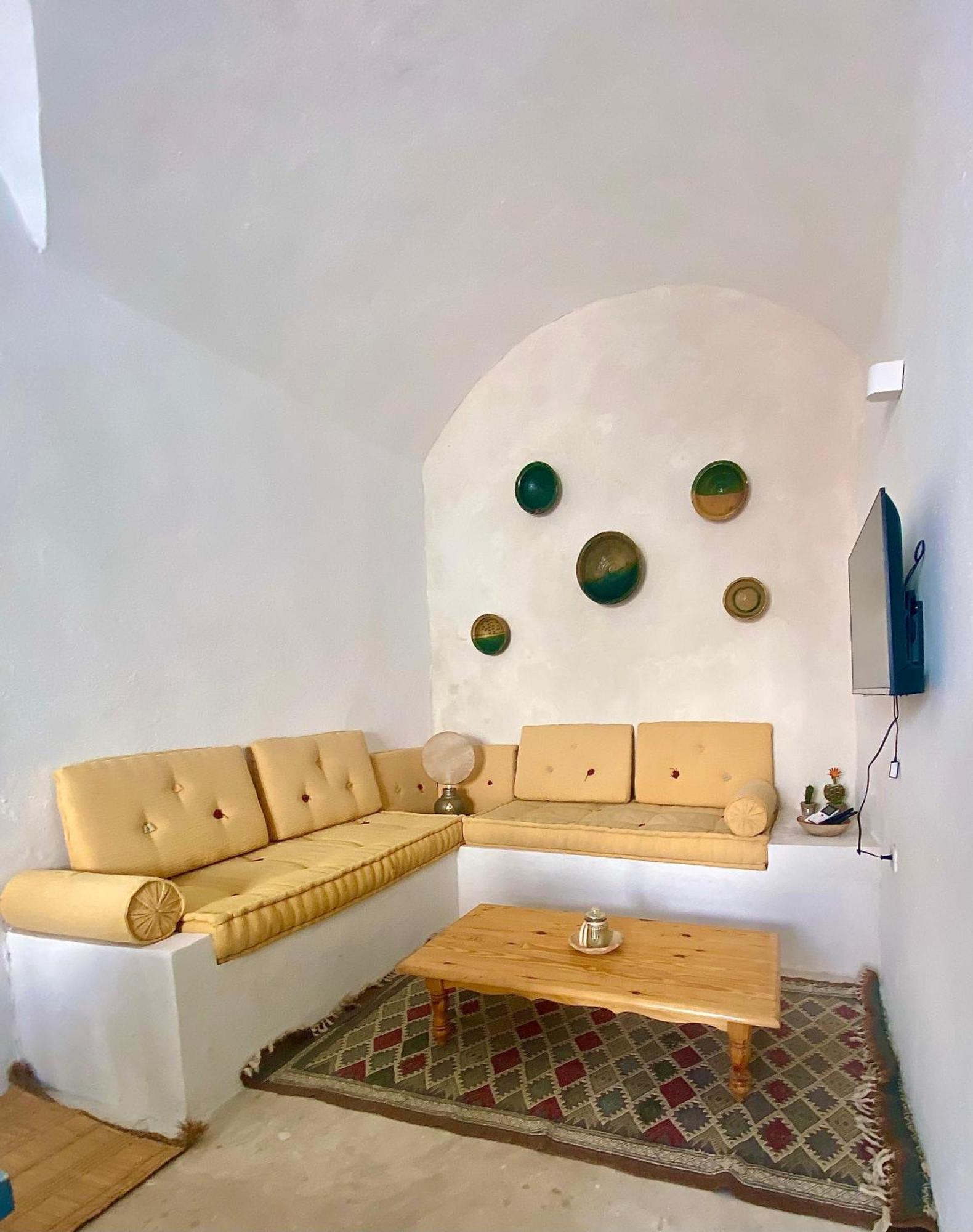 Dar Lily Bed & Breakfast Erriadh Ngoại thất bức ảnh
